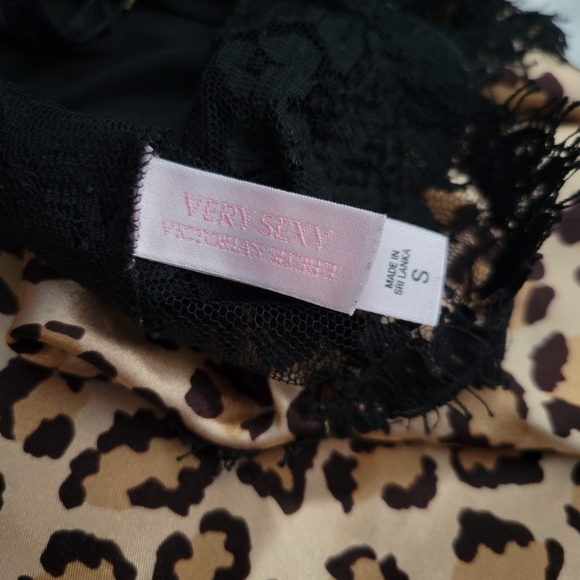 Victoria's Secret Very Sexy Leopard and Lace Babydoll Size Small - Picture 6 of 9